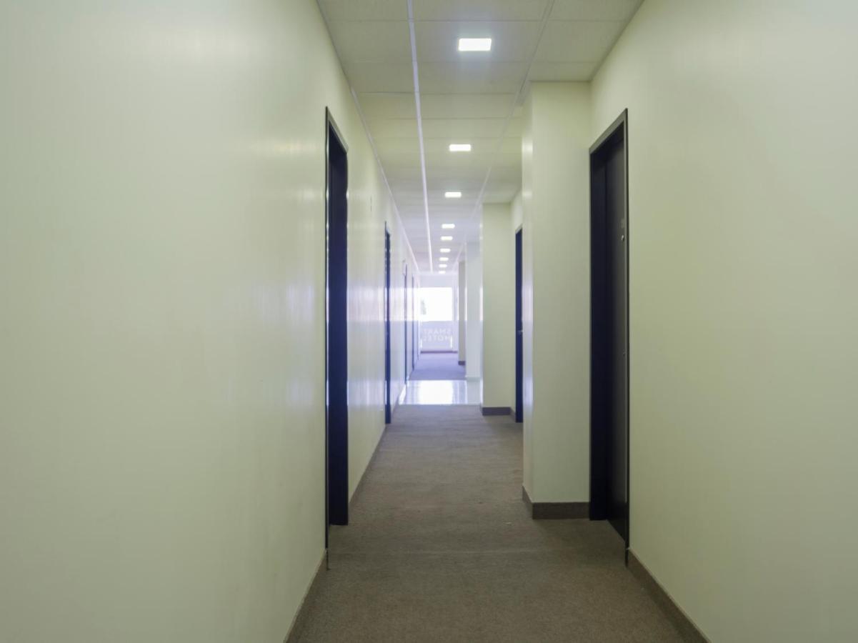 Smart Hotel מונטריי מראה חיצוני תמונה